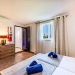 度假居 Antonica By Interhome Patroves